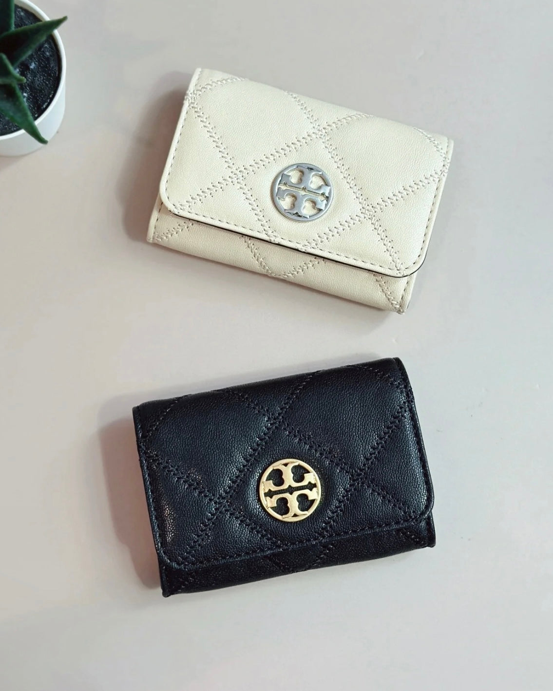 現貨|Tory Burch Willa 白色小香風 菱形紋皮革 卡包