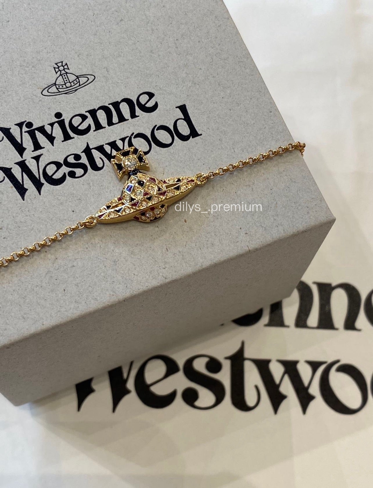 Vivienne Westwood ★ Harlequin Small Bas Relief 手鍊