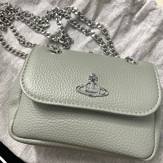 VIVIENNE WESTWOOD chain bag