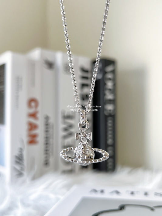 Vivienne Westwood Mayfair necklace